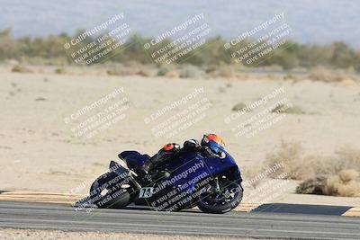 media/Nov-01-2025-CVMA (Sat) [[fc0f7531b8]]/Race 1-Formula Middleweight/